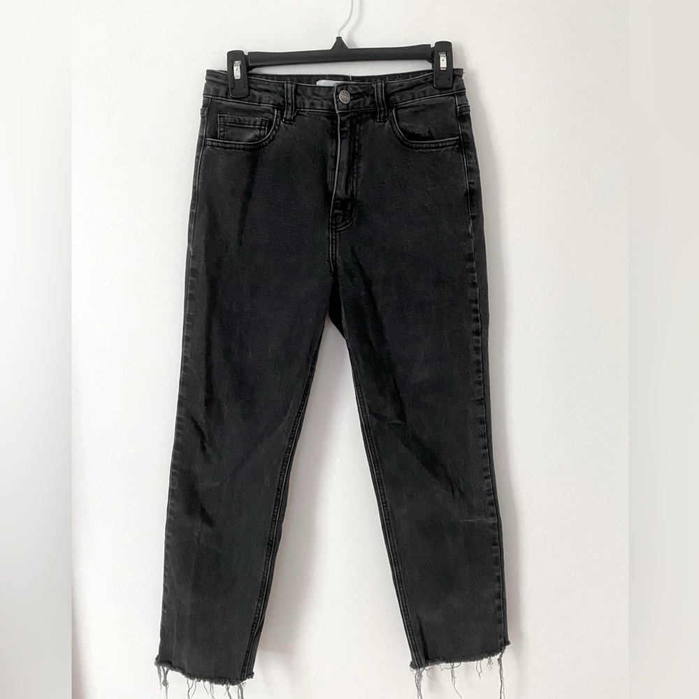 Carly Jean Los Angeles Black Frayed Hem Jeans